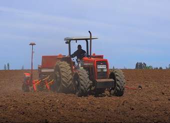 Video: Principales partes que conforman un Tractor