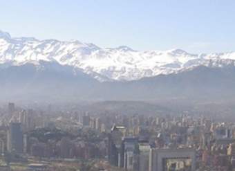 Nieve en la cordillera en Santiago