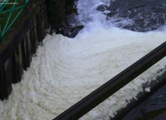 Contaminación río