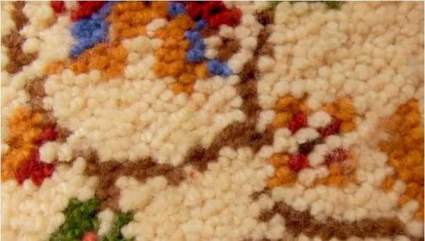 Elaboración de alfombras en la Patagonia
