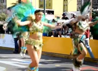 Video de Actividad sugerida LC01 - Aymara - U01 - N°3: Conversan sobre el Anata pacha/ Tiempo de carnaval y representan una danza característica de esta celebración.