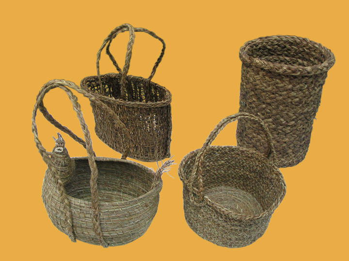 Artesanía chilena cestería (Uraco, Quinchao)