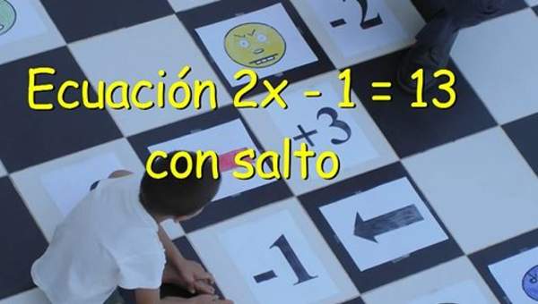 Ecuación 2x - 1 = 13 con salto