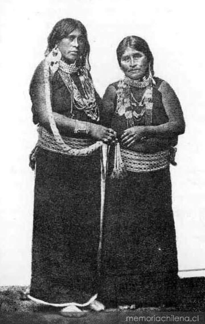 El movimiento mapuche y el Estado en el siglo XX El movimiento mapuche y el Estado en el siglo XX