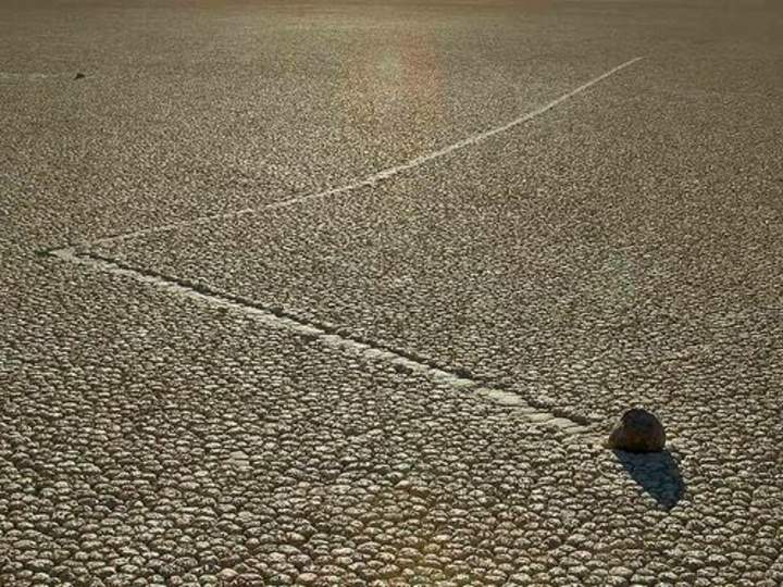 El misterio de las piedras de vela El misterio de las piedras de vela