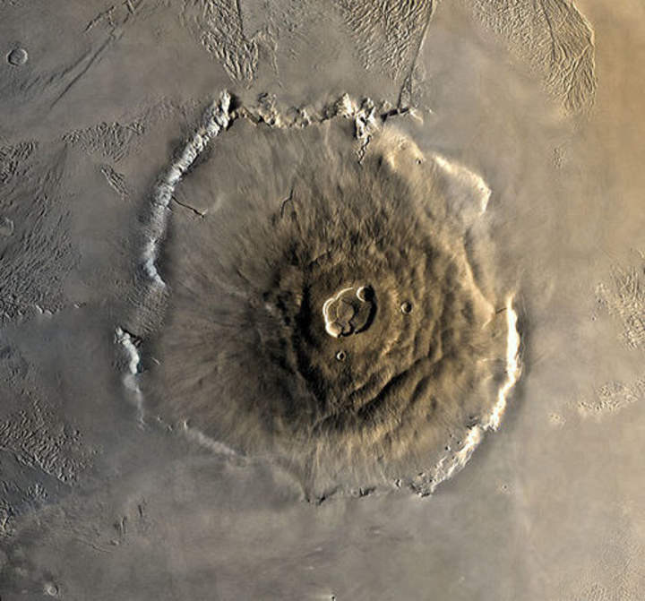 ¿Por qué no está Olympus Mons en la Tierra?