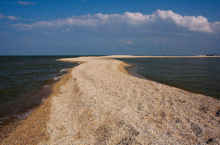 Los mares entran y salen Los mares entran y salen