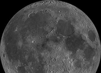 ¿Tenía la Tierra dos lunas?