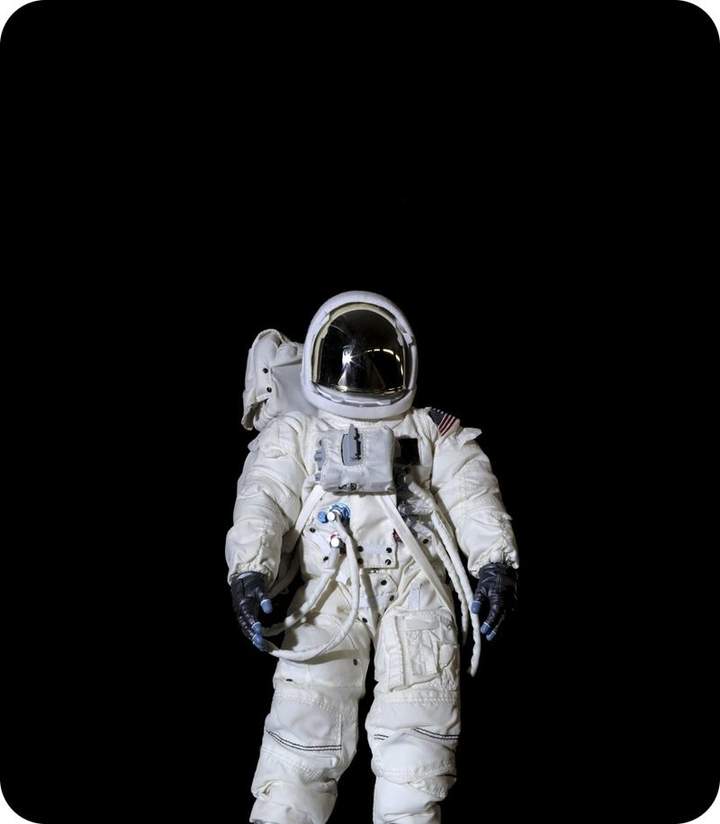 Satélites, transbordadores y estaciones espaciales Satélites, transbordadores y estaciones espaciales