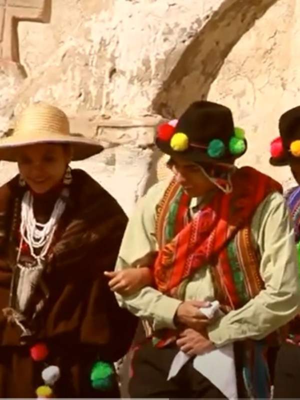 Video de actividad sugerida - LC03 – Aymara – U3: Investigan sobre el origen del “cachimbo o cueca nortina” y su práctica en las comunidades aymara del norte de Chile.