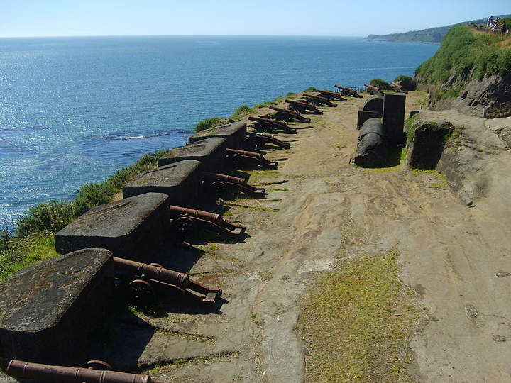 Fuerte Niebla, Valdivia