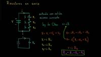Resistores en serie | Ingeniería eléctrica | Khan Academy en Español