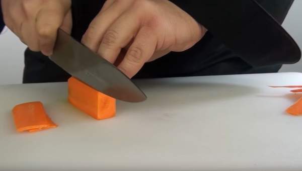 Técnicas de corte: ¿Cómo usar los cuchillos y cortes de verduras?