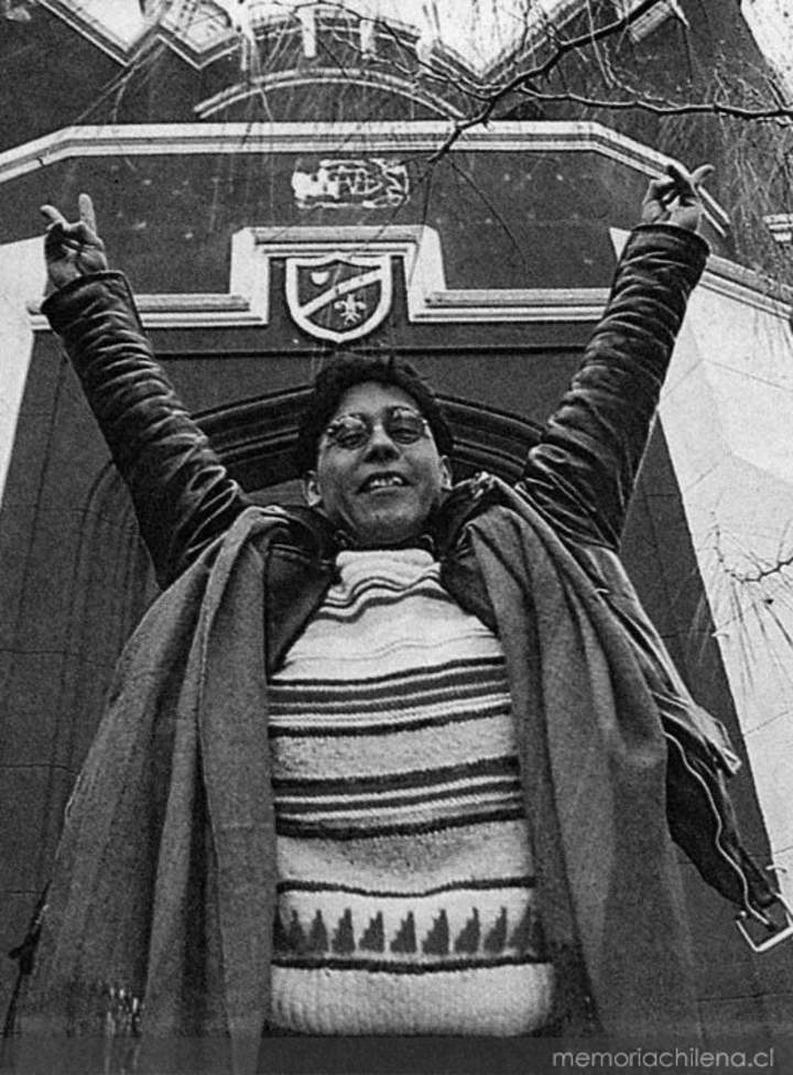Andrés Pérez Araya (1951-2002) Andrés Pérez Araya (1951-2002)
