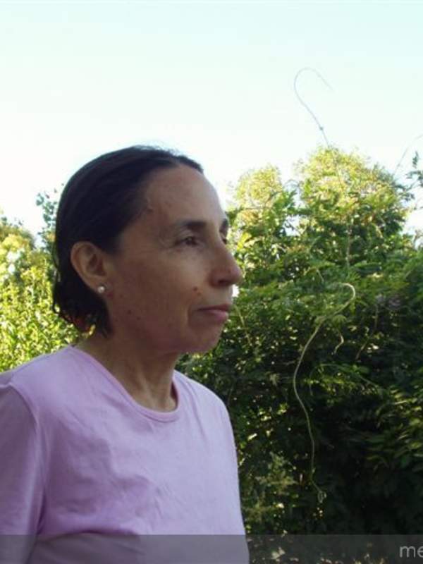 Elvira Hernández (1951-)