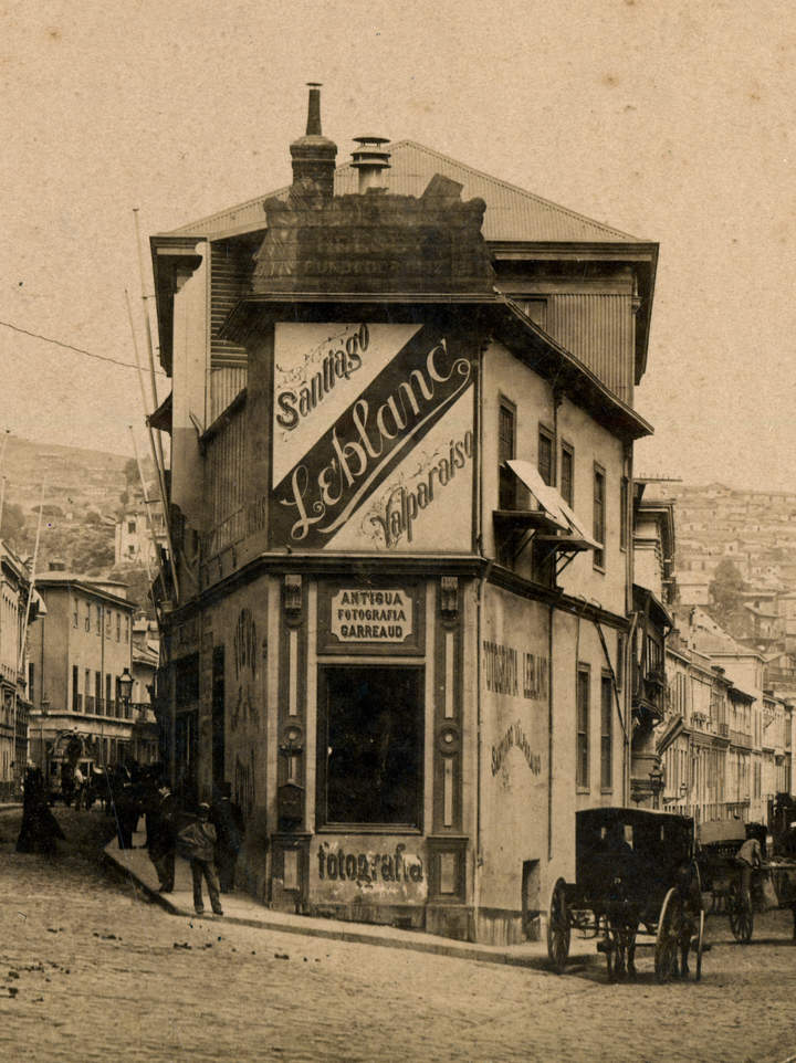 La fotografía en Chile (1840-1911) La fotografía en Chile (1840-1911)