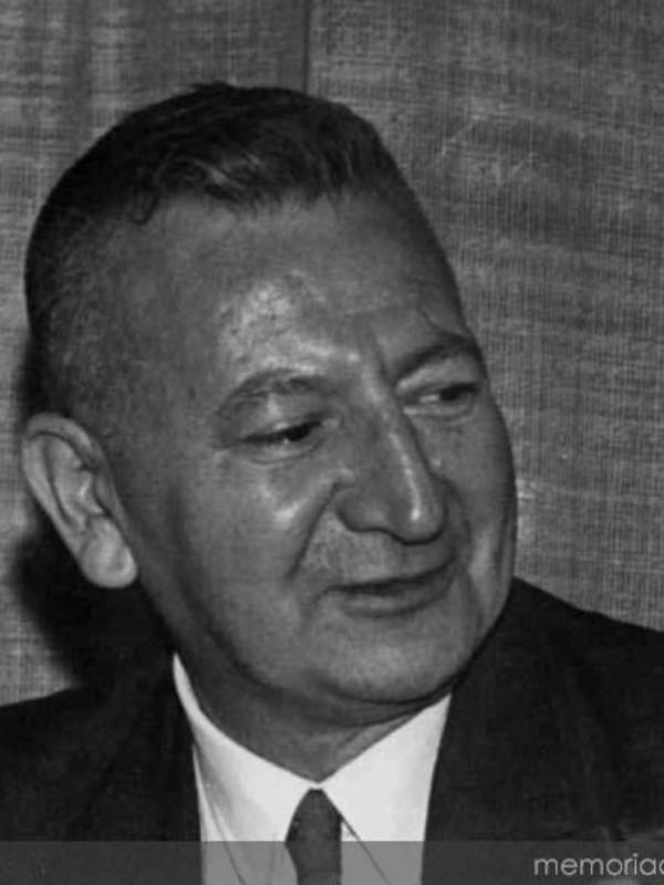 Braulio Arenas (1913-1988)