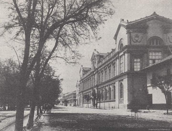 Universidad de Chile (1842-1990) Universidad de Chile (1842-1990)