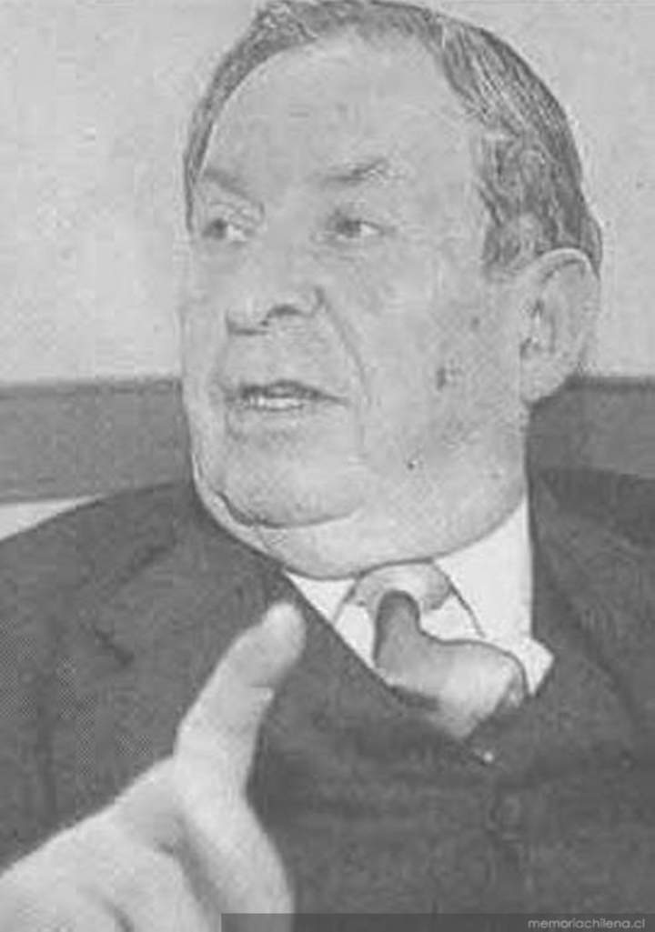 Walter Hanisch Espíndola (1916-2001)