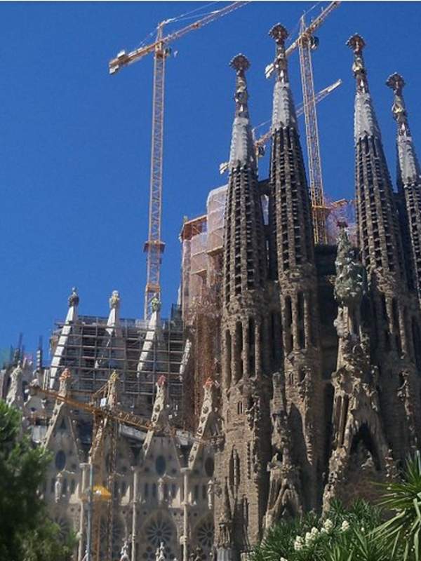 Imágenes de obras de Antonio Gaudí