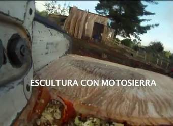 Escultura con motosierra