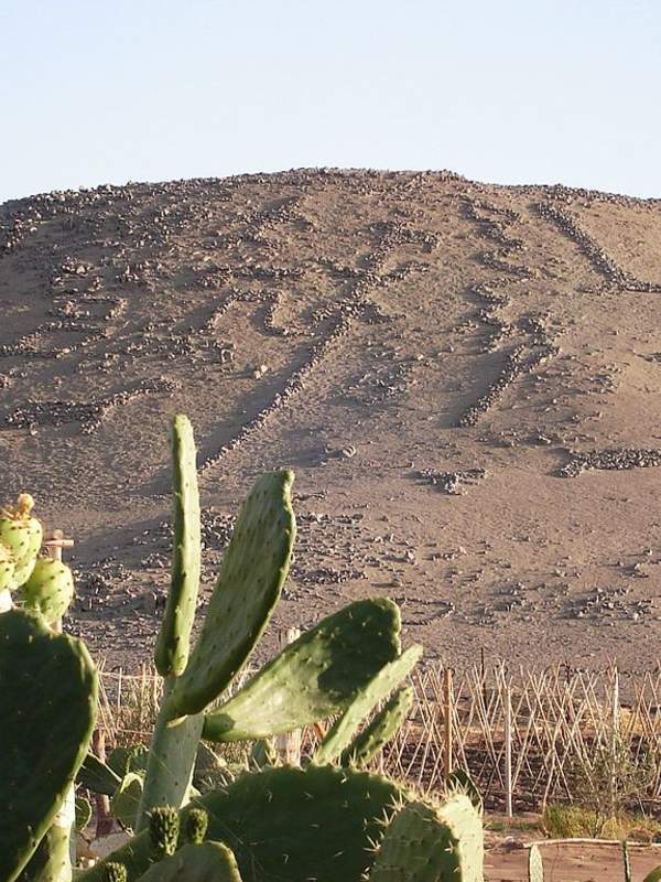 Geoglifo Cerro Sagrado, Valle Azapa, Arica