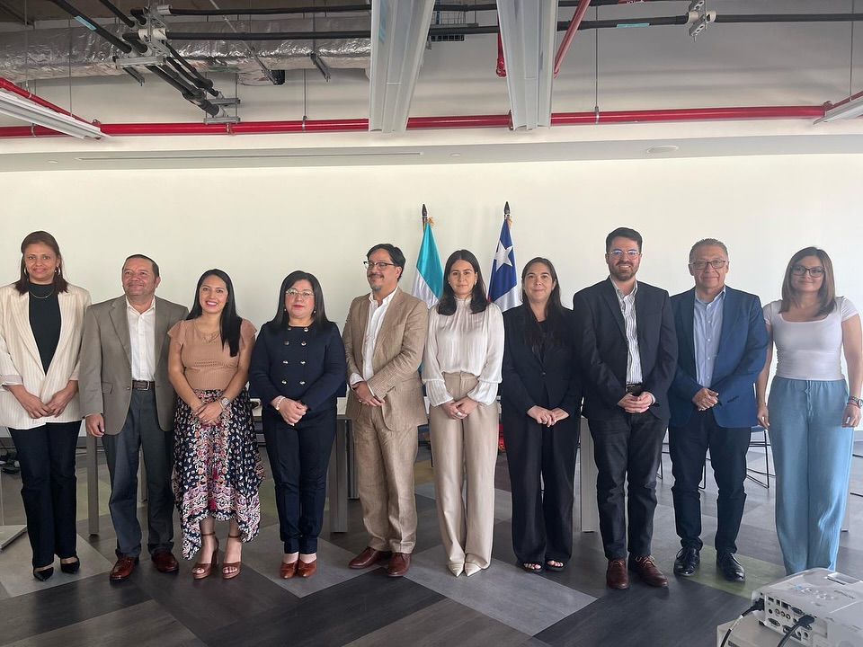 Visita UCE a Honduras