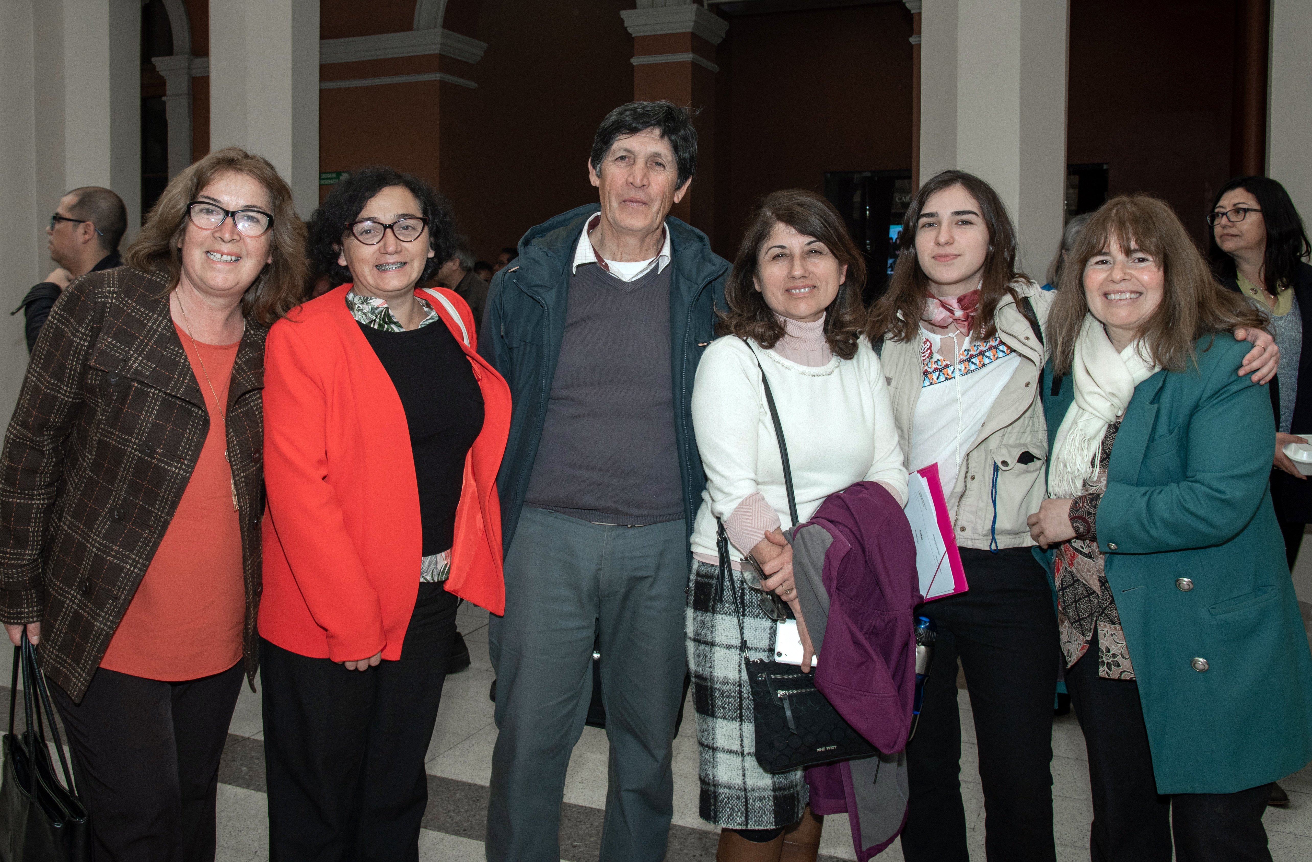 Docentes en clase modelo