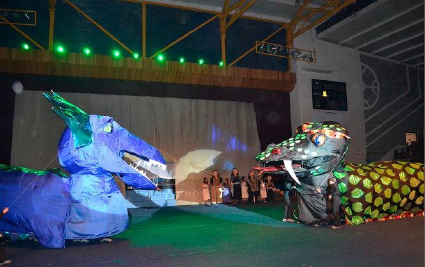 Dragones en escena Imagen portada