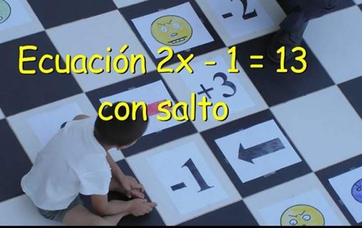 Ecuación 2x - 1 = 13 con salto Imagen portada
