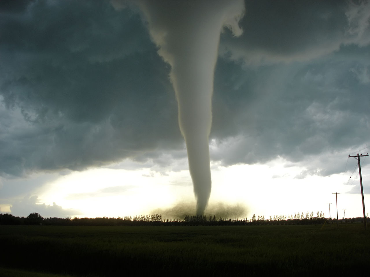 Tornado Imagen portada