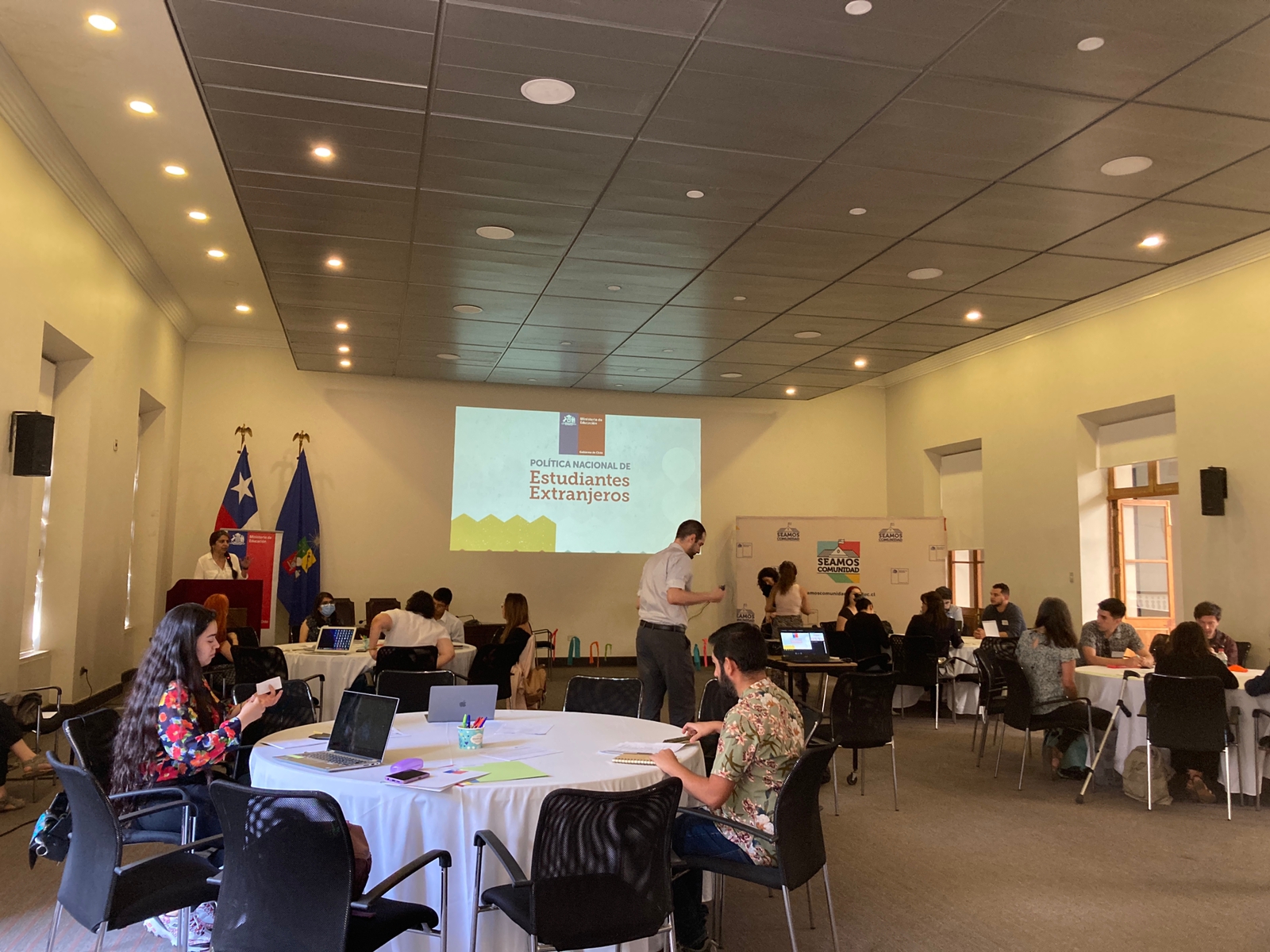 Política Nacional de Estudiantes Extranjeros III.jpeg