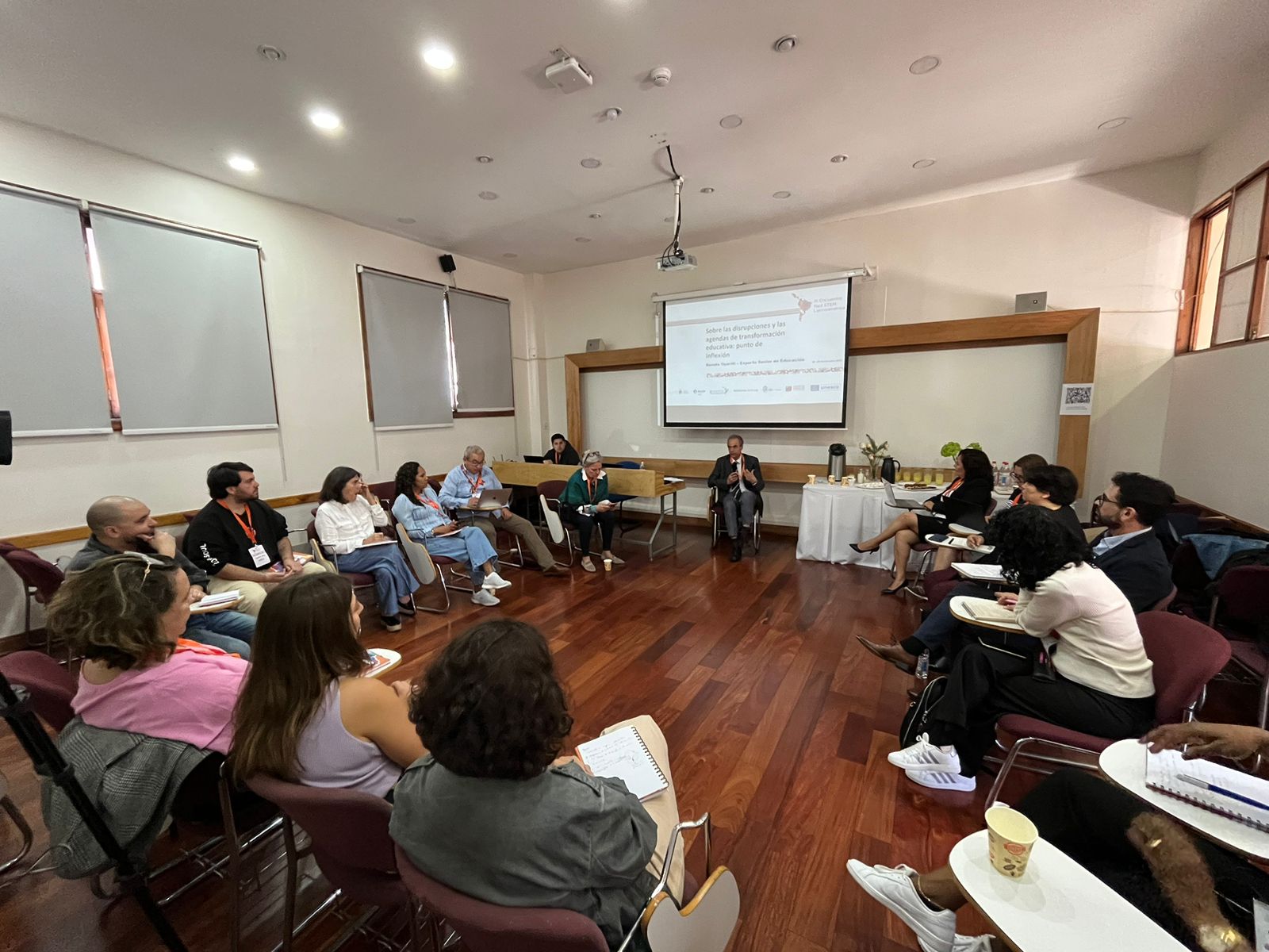 Mesa políticas públicas educativas 2.jpeg