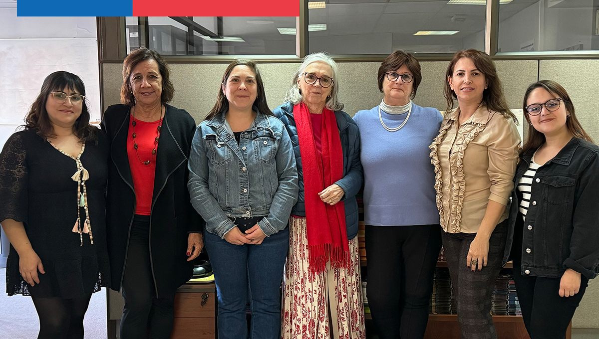 Equipo UCE se reúne con expertas internacionales