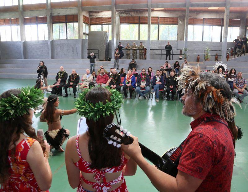 Visita-Isla-de-Pascua-ok.jpg
